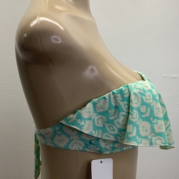 O’Neill Size Large Ruffle Strapless Bikini Top With Padding. New Without Tag - Picture 3 of 7